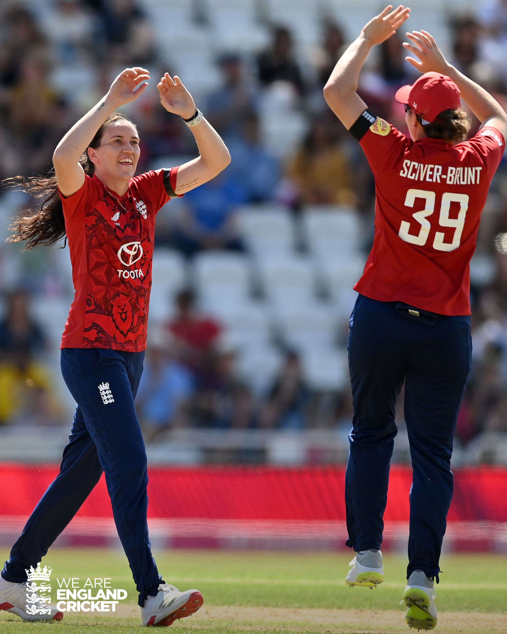 A superb display on the green field, sparking energy and passion from cricket talent too!!