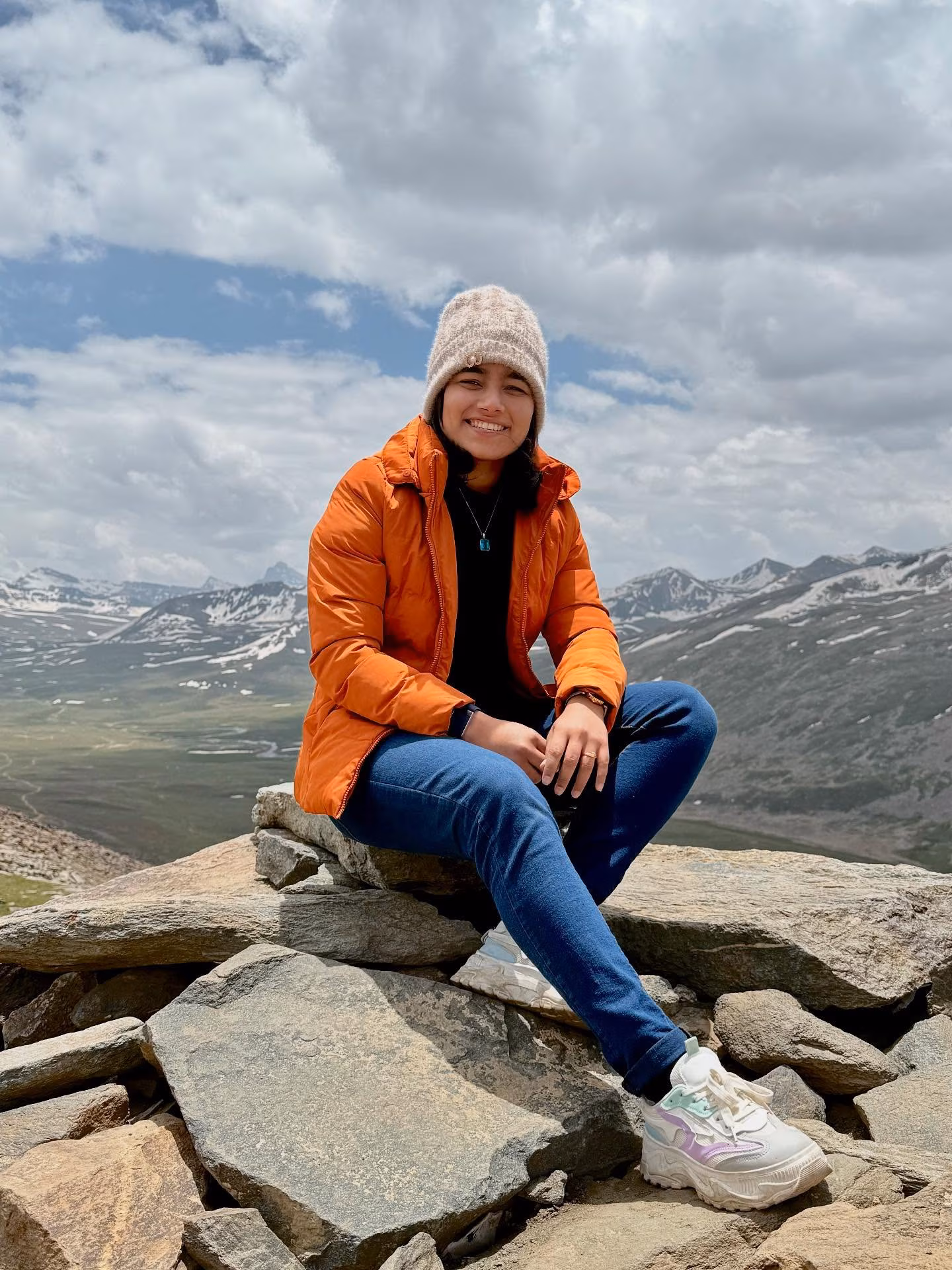 Fatima Sana Embraces Mountain Spirit In Captivating Post Pakistani icon Fatima Sana wows admirers with breathtaking mountain scenes in her post!!!