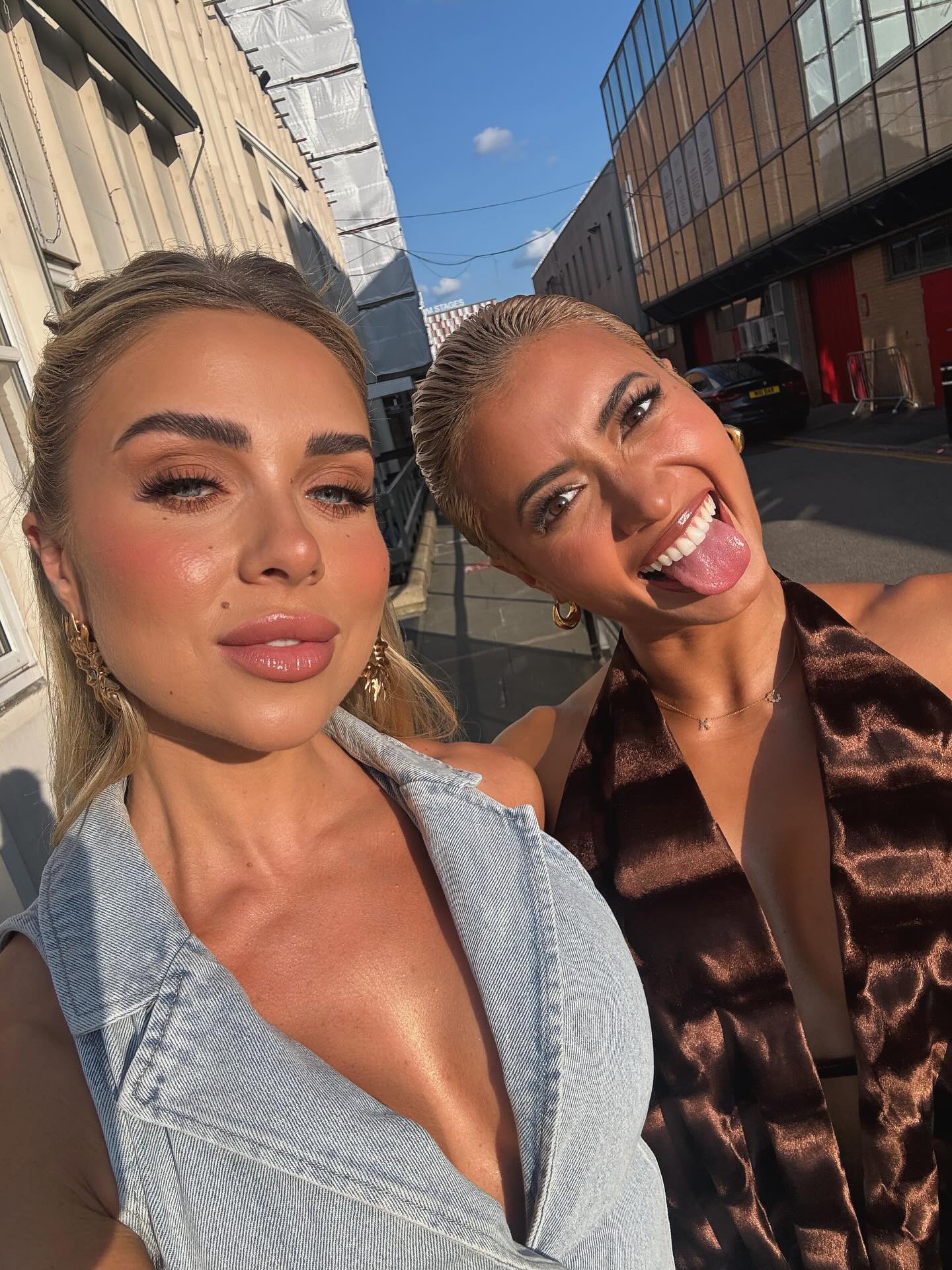 Fun Night Unites Gabby Dawn Allen At Love Island