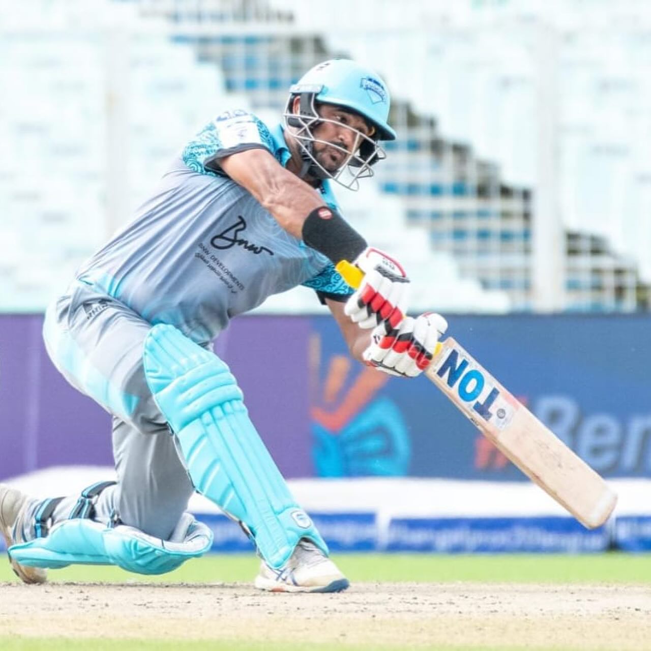 Harbour Diamonds' stellar comeback propels them into the semifinals of Bengal Pro T20 League.