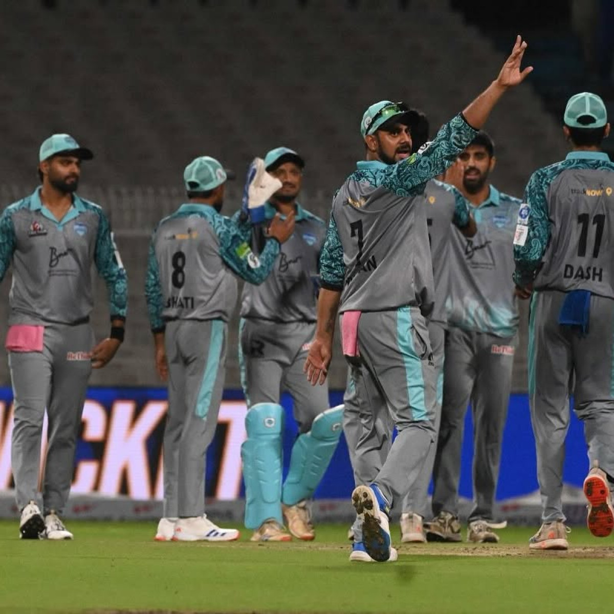 Harbour Diamonds Seize Top Spot In Bengal Pro T20 Thriller Eden Gardens thriller propels Diamonds upward, topping Bengal Pro T20 league standings.!!!