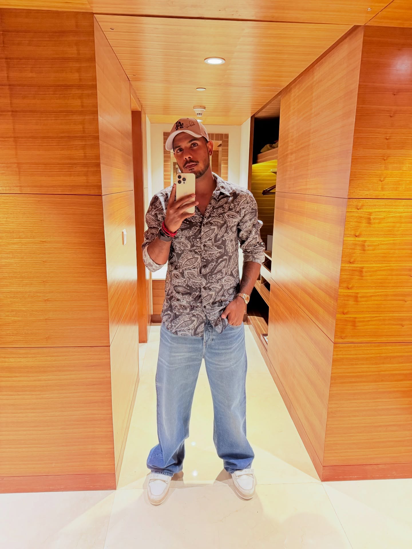 Yash Dayal energizes his Instagram feed with a bold vibe and unstoppable self-confidence!!