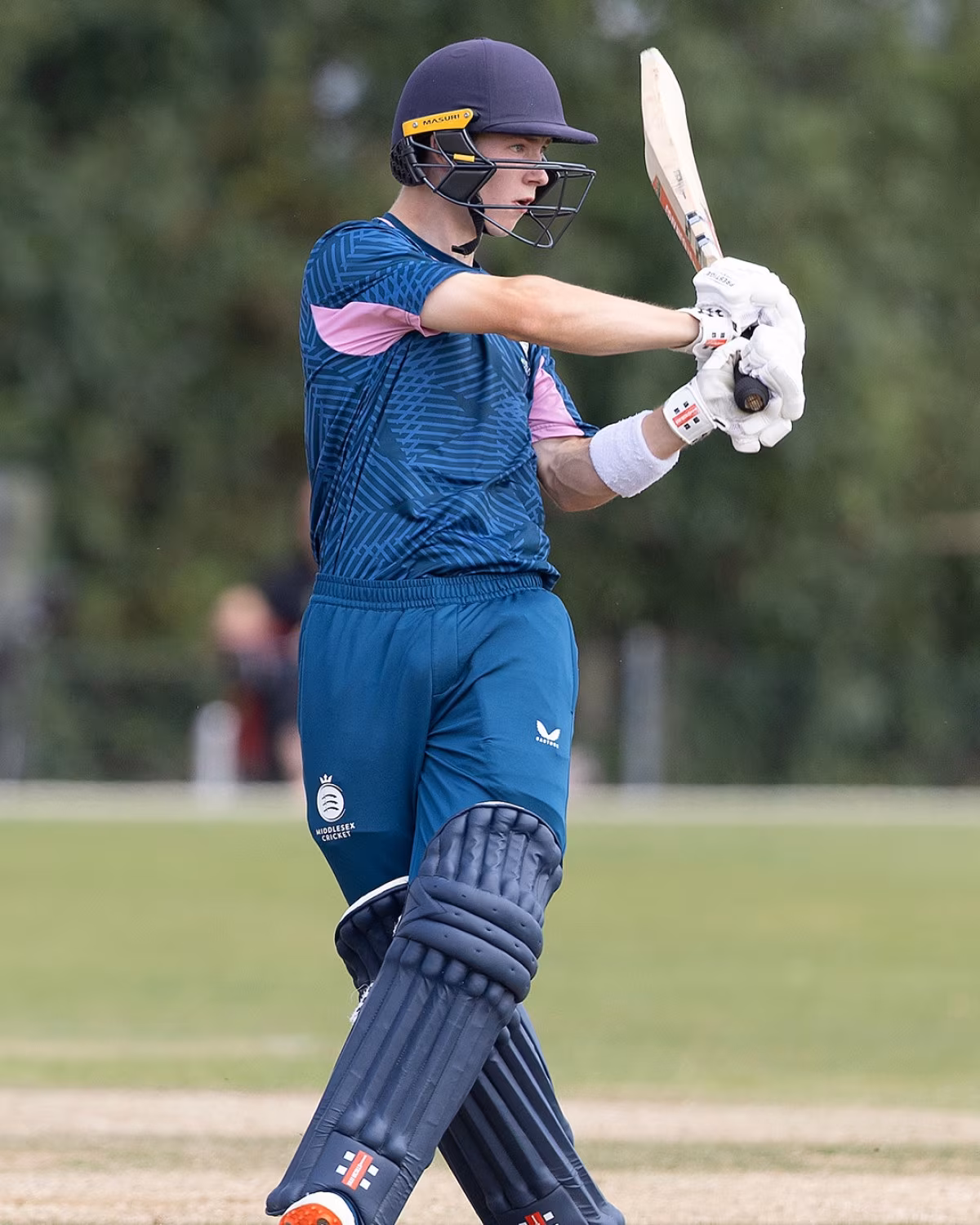 Middlesex duo Isbell & Morgan secure England U19 berth for upcoming Youth ODI series clash.