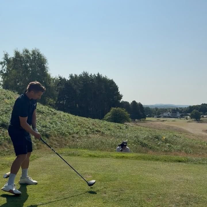 James Taylor Films With Stewart Golf