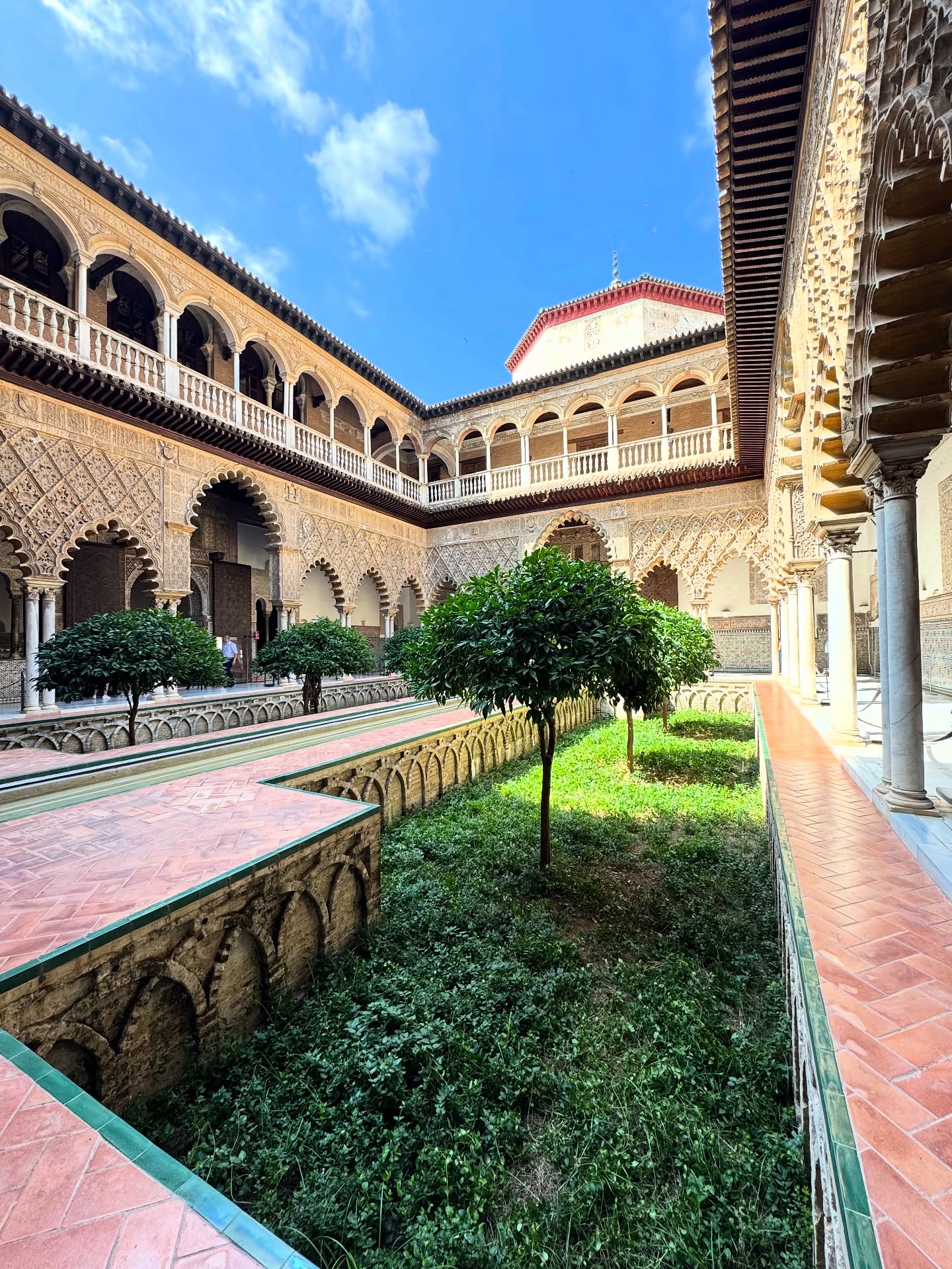 Jason Roy Salutes Seville With Vibrant Instagram Post