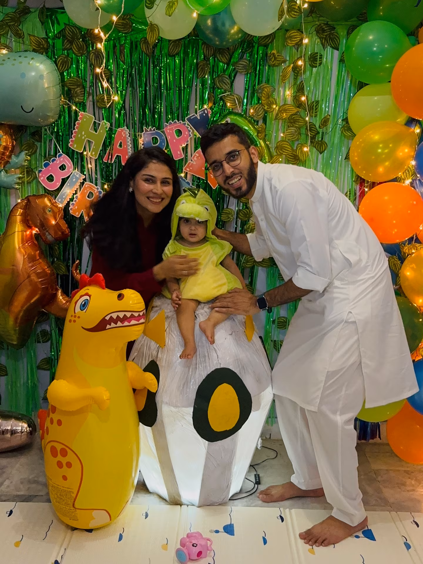Kainat Imtiaz Celebrates Arya’s Pre-Birthday in Family Style