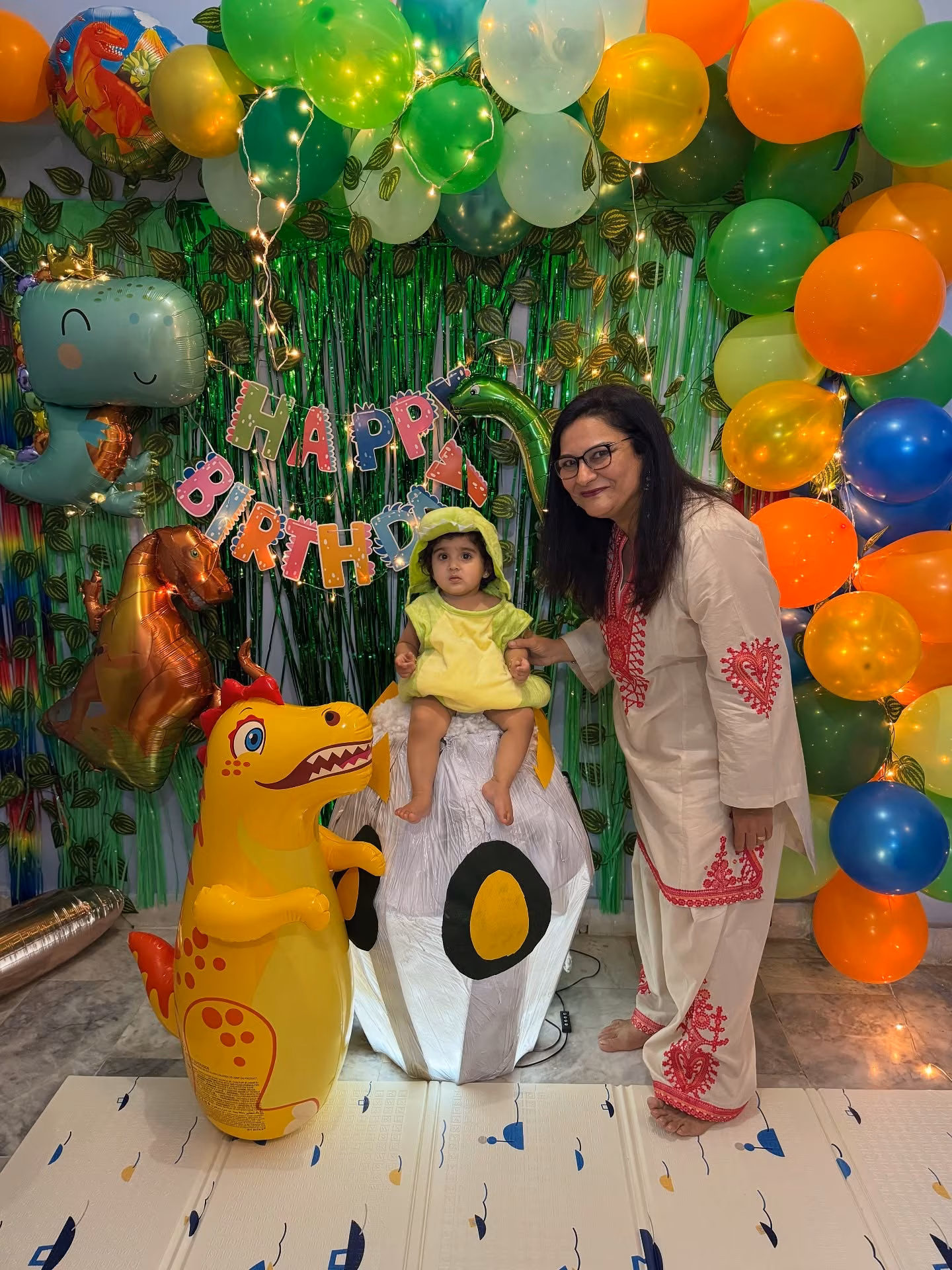 Kainat Imtiaz Celebrates Arya’s Pre-Birthday in Family Style
