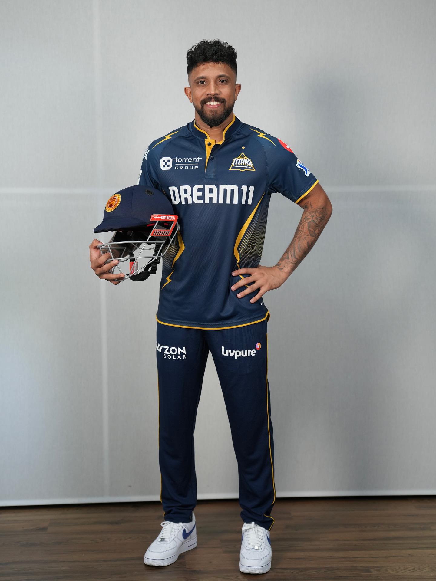 Kusal Mendis Endorses Graynics Helmet For Safety Sri Lankan cricket star Mendis lauds Graynics helmet for superior visibility and safety!!