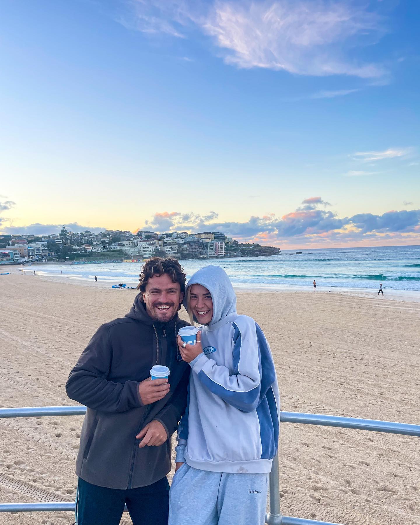 Lauren Cheatle Displays Eclectic Vibes In Latest Post