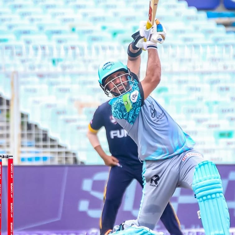 Lokesh And Co Propel Siliguri Strikers To Victory