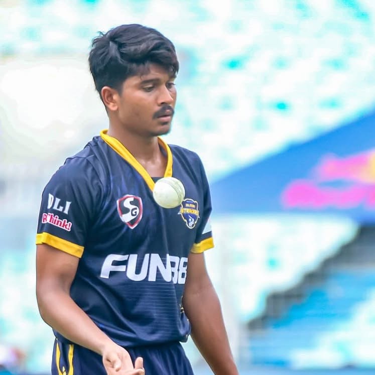 Lokesh And Co Propel Siliguri Strikers To Victory