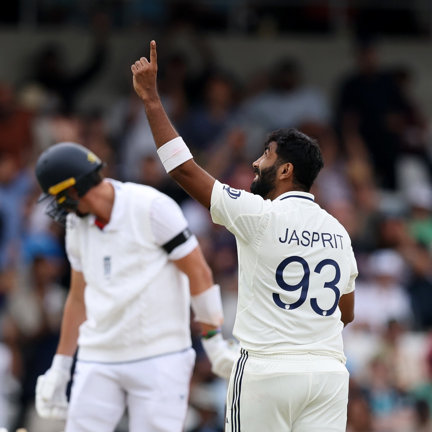 Magic Man Lifts Team India in ENG Clash