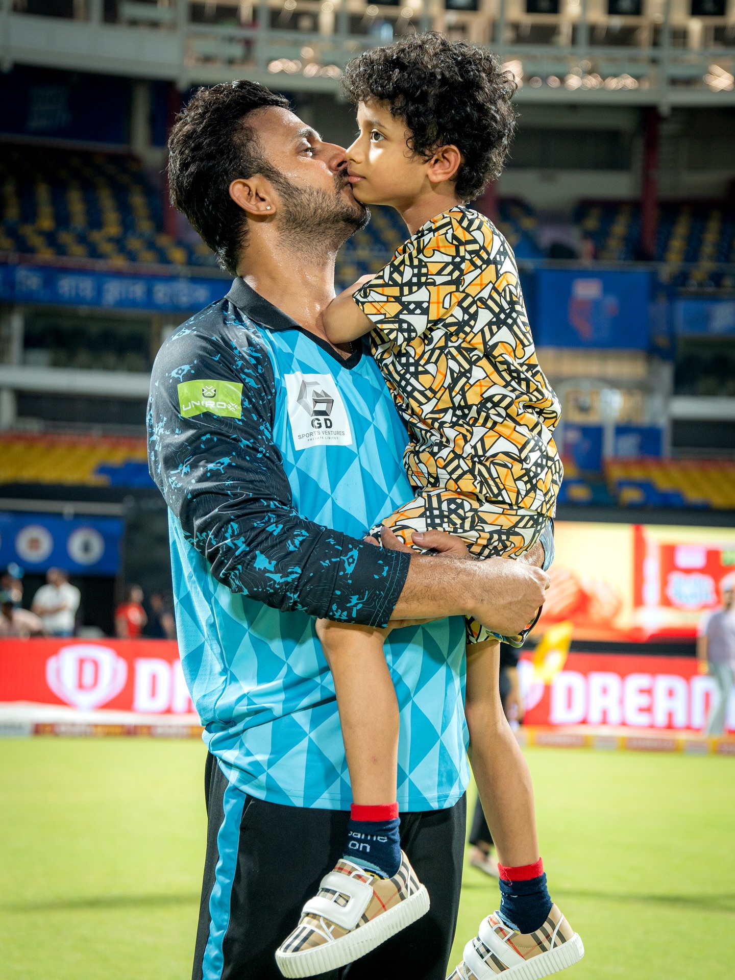 Manoj Tiwary Honors Dad In Heartfelt Father's Day Tribute