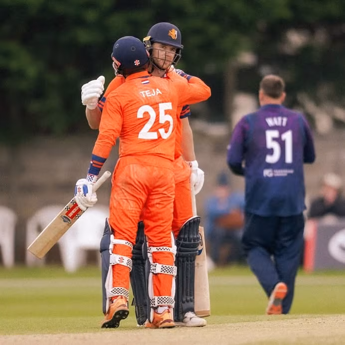 Max O'Dowd Champions The T20's With Bold Orange Spirit