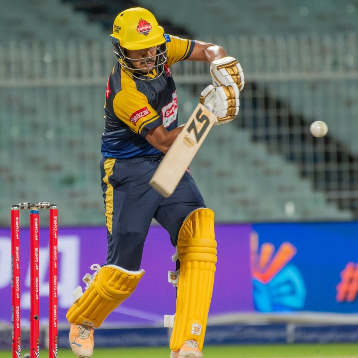 Mukesh, Viraj Star As Malda Claim DLS Victory A nail-biting win at Eden Gardens propels Sobisco Smashers Malda closer to the semis now.