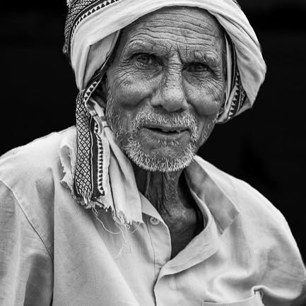 Nick Compton's Varanasi Portraits: A Visual Journey