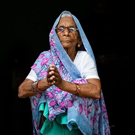 Nick Compton's Varanasi Portraits: A Visual Journey