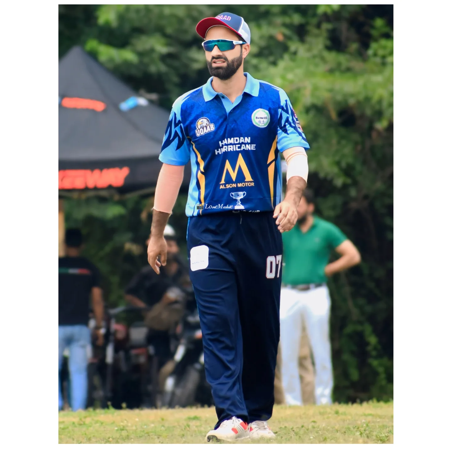 Parvez Rasool Embraces New Season With Warm Vibes