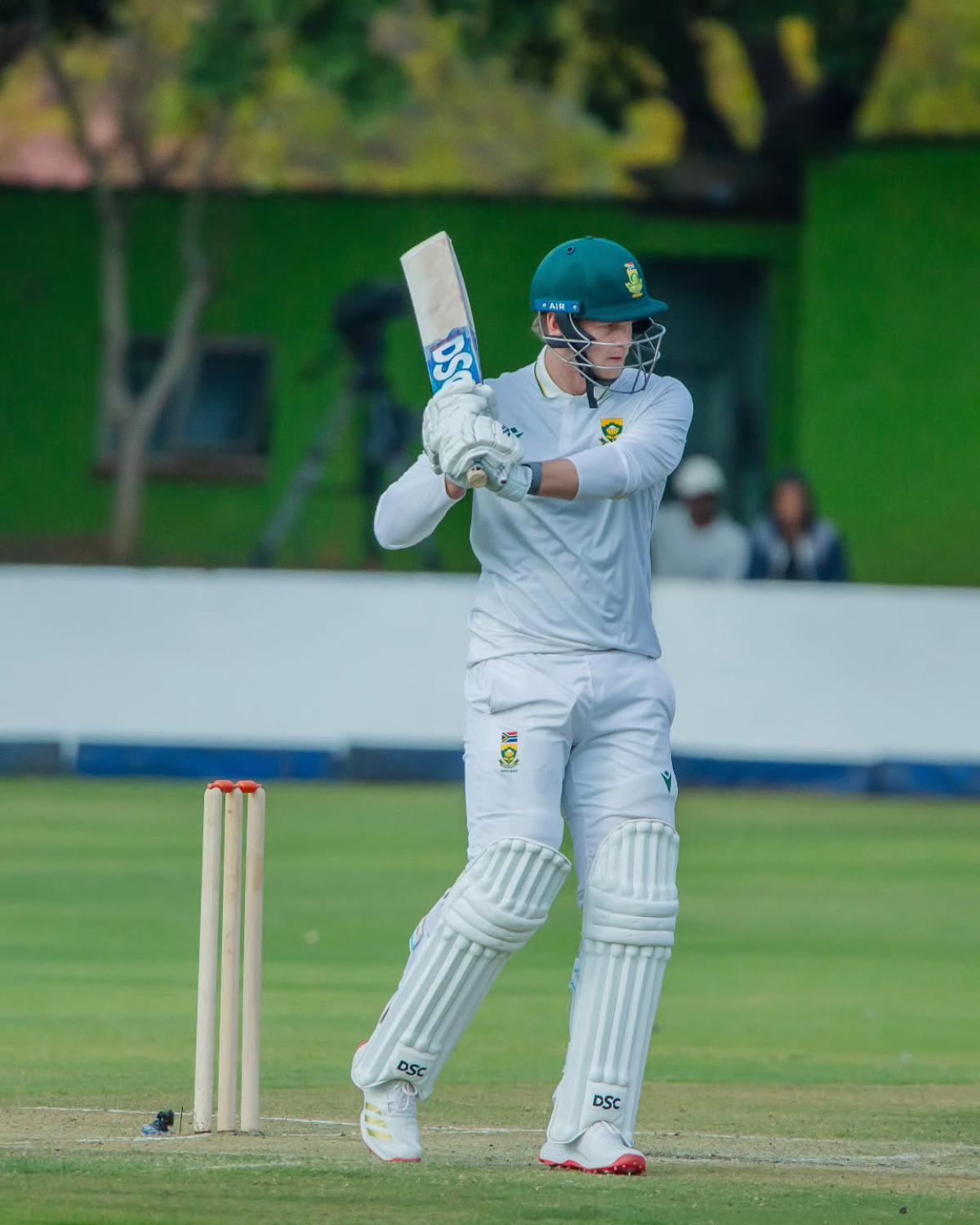 Test Day 1 update: Proteas hit 363/8 as second new ball is taken amid sustained momentum.!