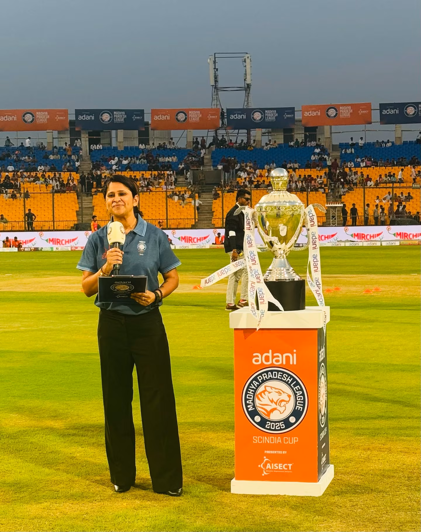 Reema Malhotra Hosts MPL T20 In Gwalior Cricket expert Reema invites fans to join a thrilling T20 league event in the historic city.
