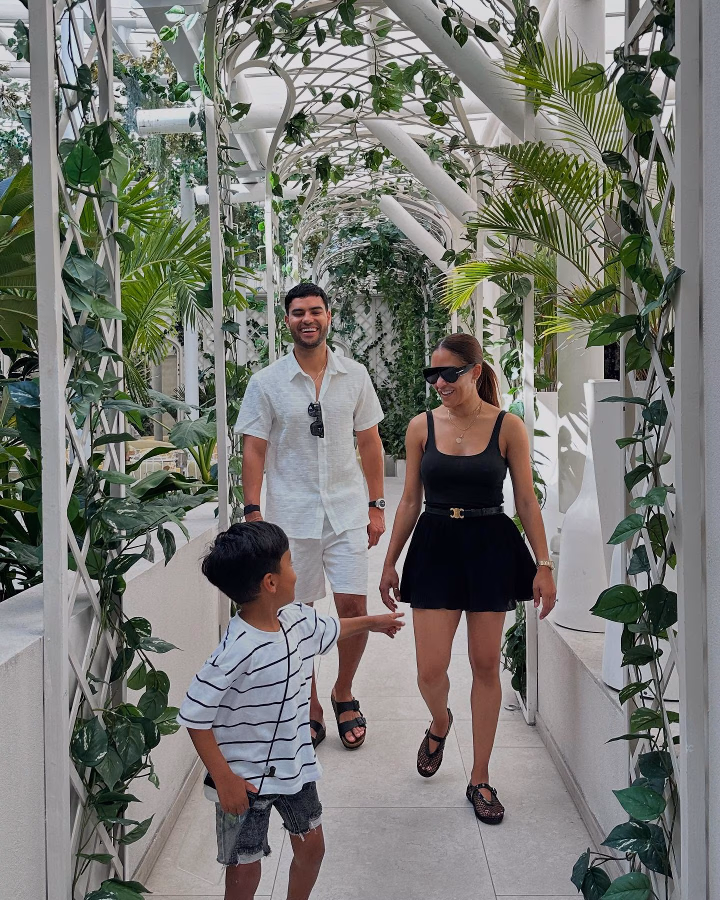 Reeza Hendricks Family Vacation In Mauritius