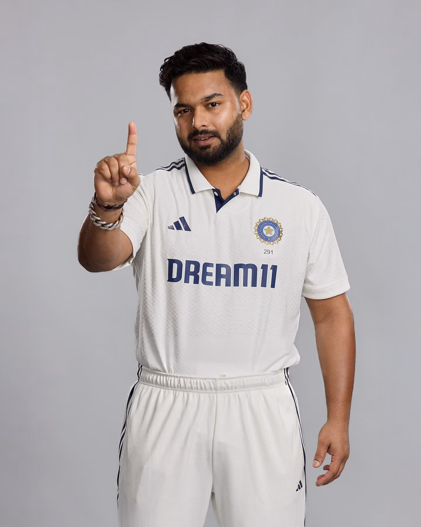 Rishabh Pant Reports For National Duty Cricketer Rishabh Pant dons his pride, marking this moment with patriotic flair and style!