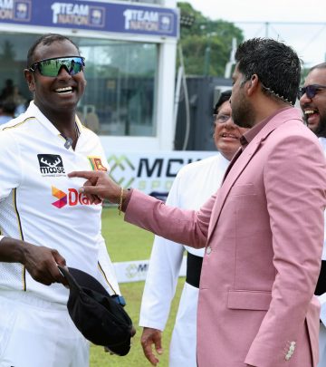 Cricket icon offers hearty congrats, marking pivotal moment in Test cricket glory - Cheers