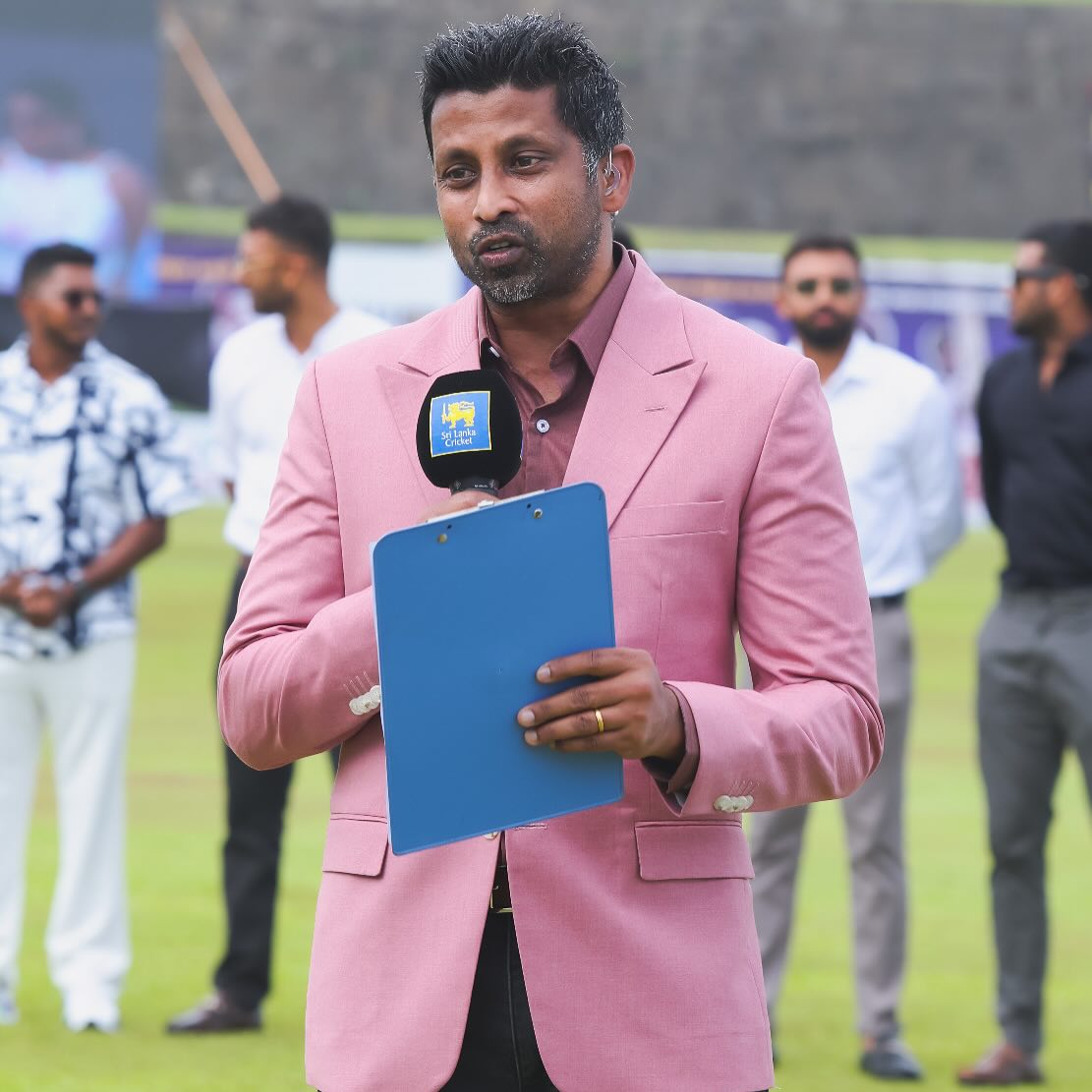 Russel Arnold Celebrates A Test Career Milestone