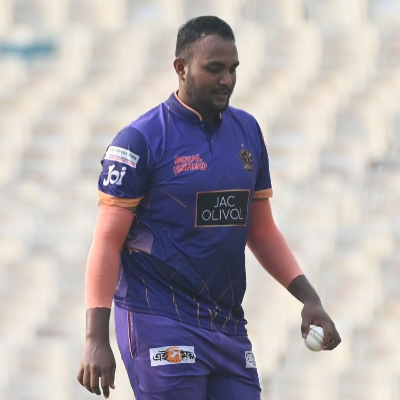 Spinners Dominate in Murshidabad Kings' 37-Run Victory