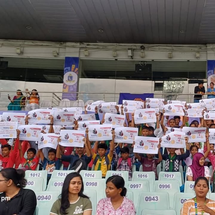 Students Enjoy Bengal Pro T20 Semifinals At Eden Gardens