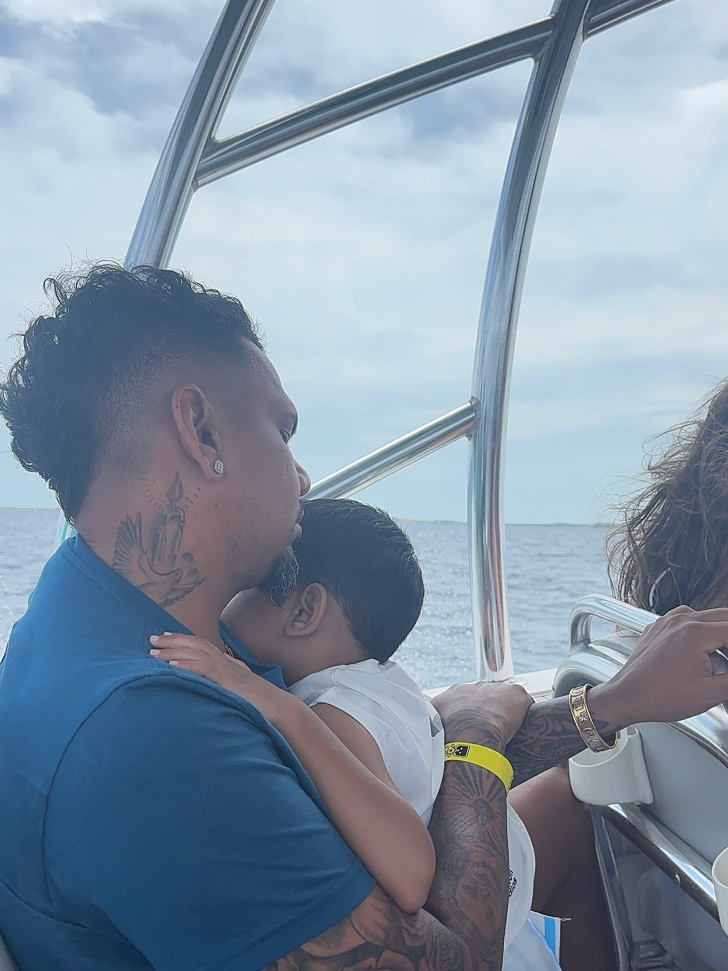 Sunil Narine Celebrates Father's Day With Silas