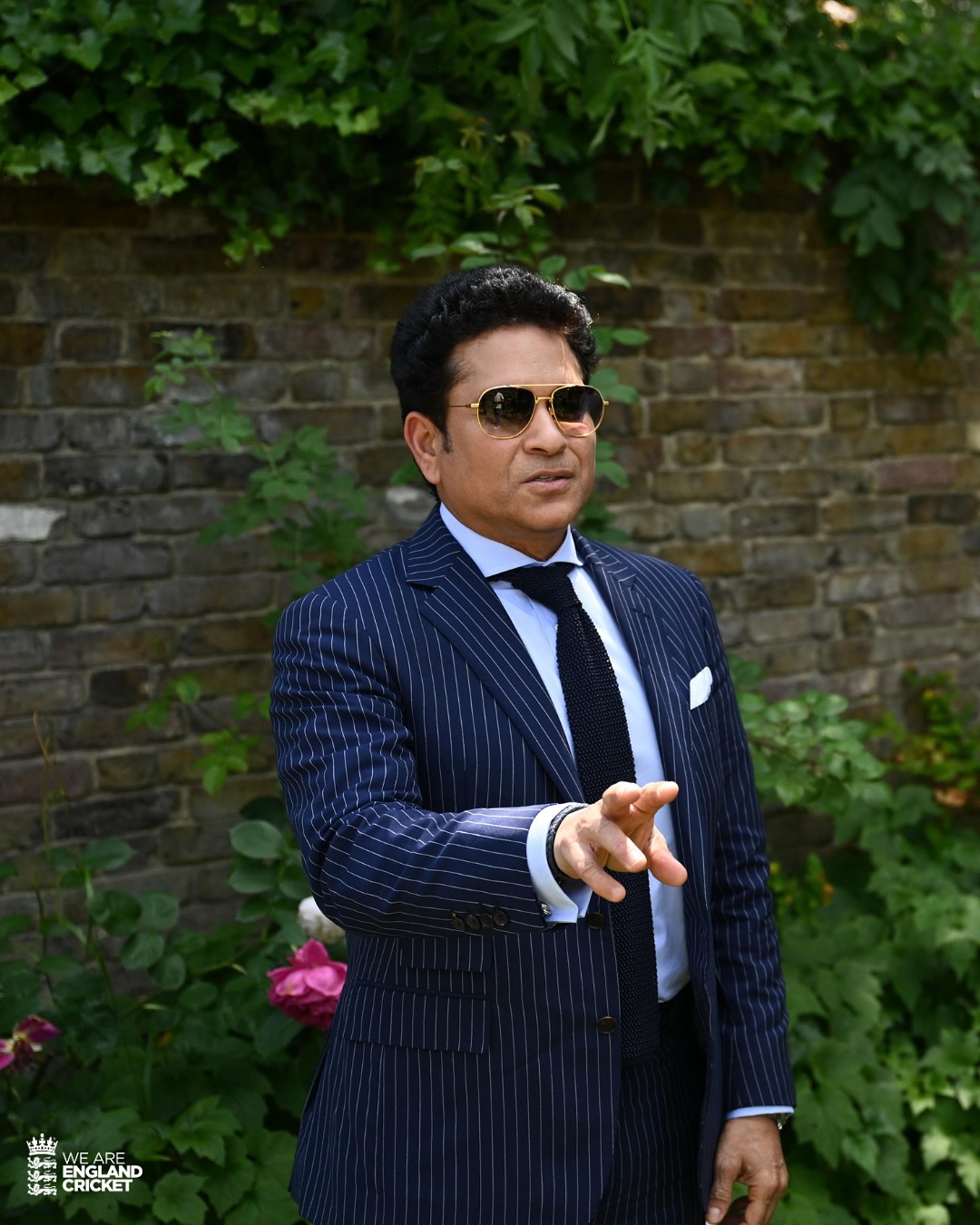 Test Cricket Legends Honored With Exclusive Trophy
