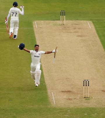 India’s cricket heroes fire up Headingley as they notch centuries on Day One with flair!!