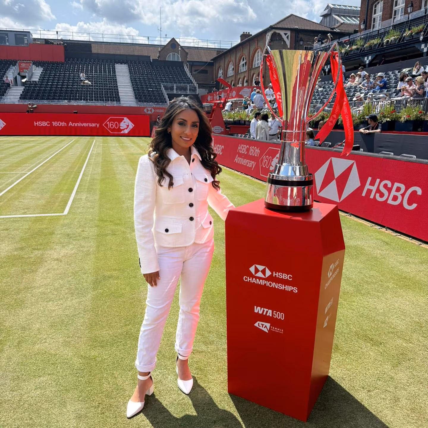 Women’s Tennis Celebration: Isa Guha Champions Queens Spirit