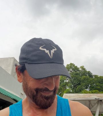 Athar Ali Khan Energizes Fans With Outdoor Workout