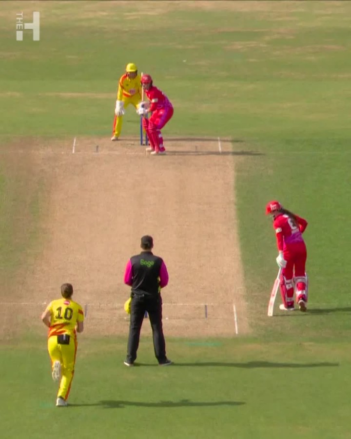Georgia Elwiss Dominates With Bat And Ball