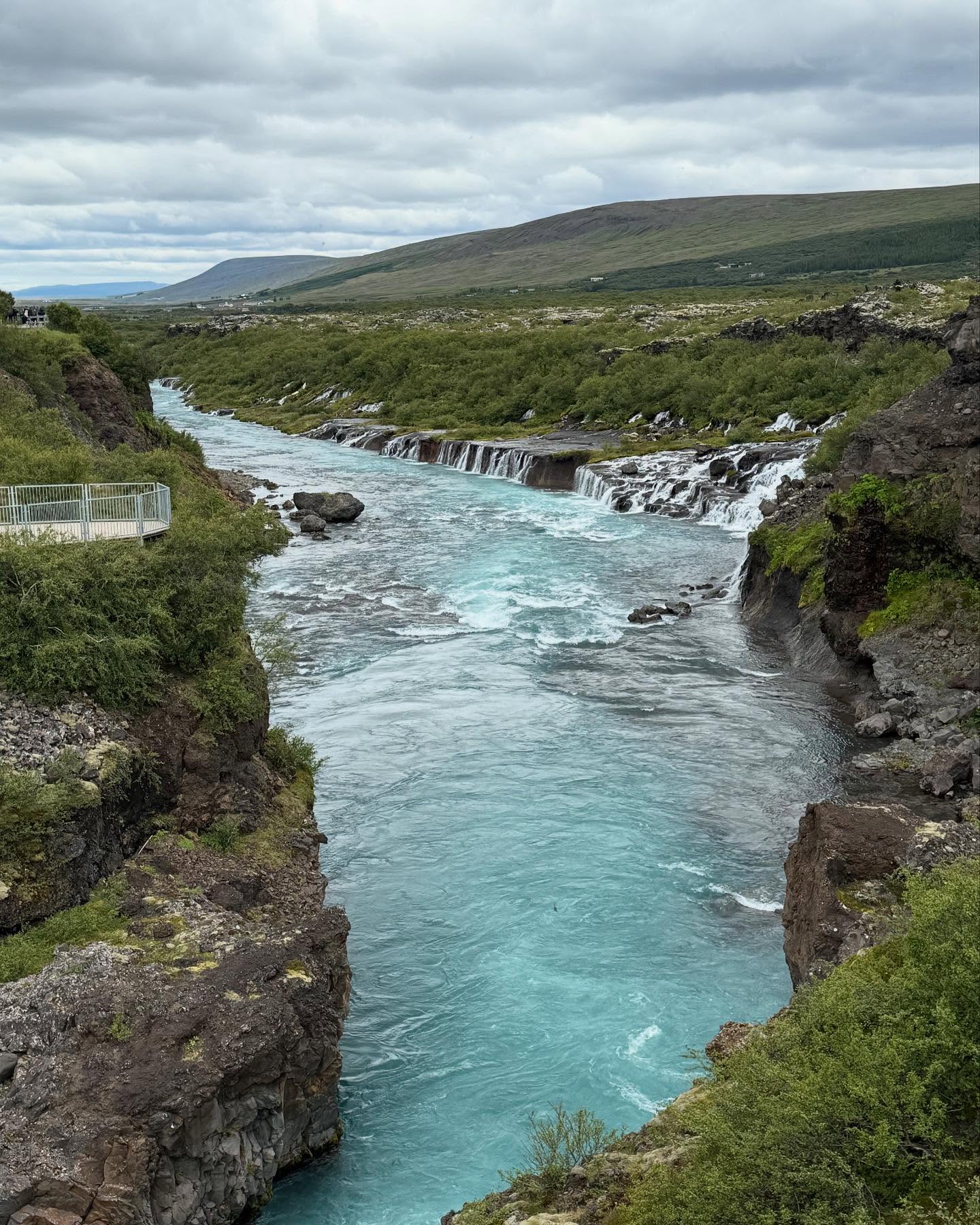 Iceland’s Stunning Waterfalls: Hraunfossar & Barnafoss