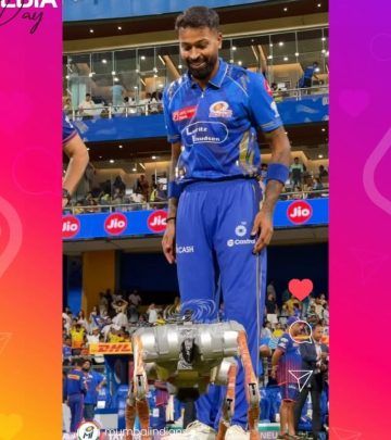 Mumbai Indians Celebrate World Social Media Day