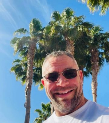 Alex Beevis reveals proven ways to ditch excuses, boost wellness, and ignite self-belief!