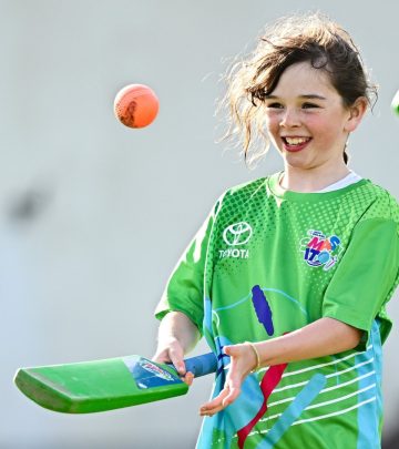 Smash It Cricket Sessions Engage Local Fans