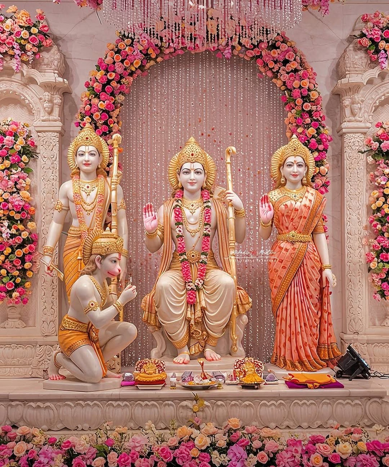 Former cricket star Suresh Raina shows his devotion and strength in a vibrant social post.